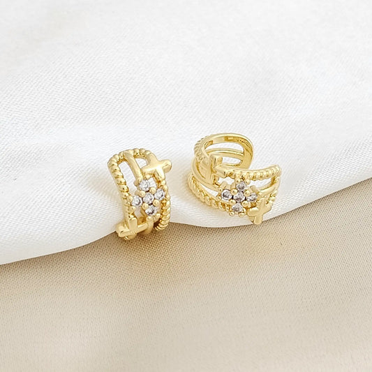 Earcuff Pequeño Lineas Con Cruces Dorado Rf K3401