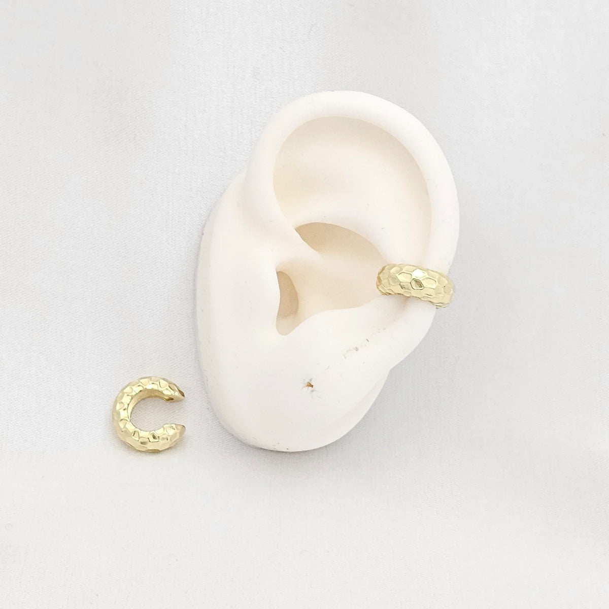 Earcuff Pequeño Serpiente Dorado Rf K6895