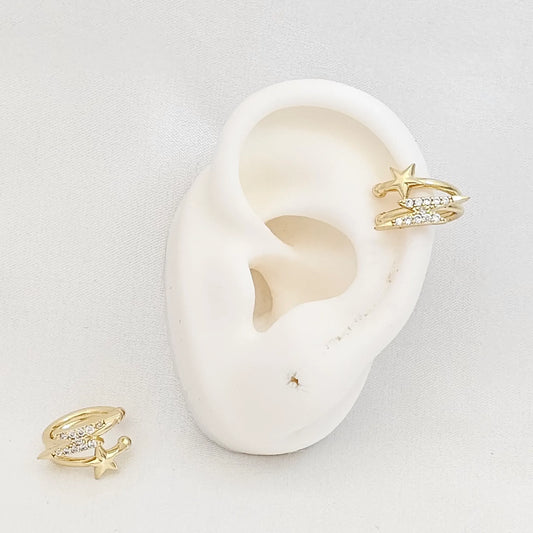 Earcuff Rayo Con Circones Y Estrella Dorado Rf K7210