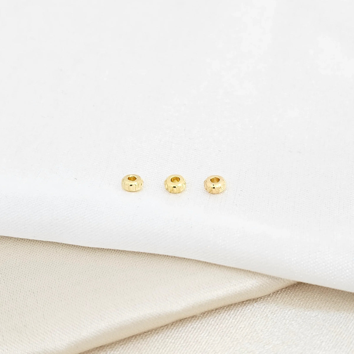 Herraje R Italiano X 3 Unds - 4Mm Lam 18K Rf B/23338