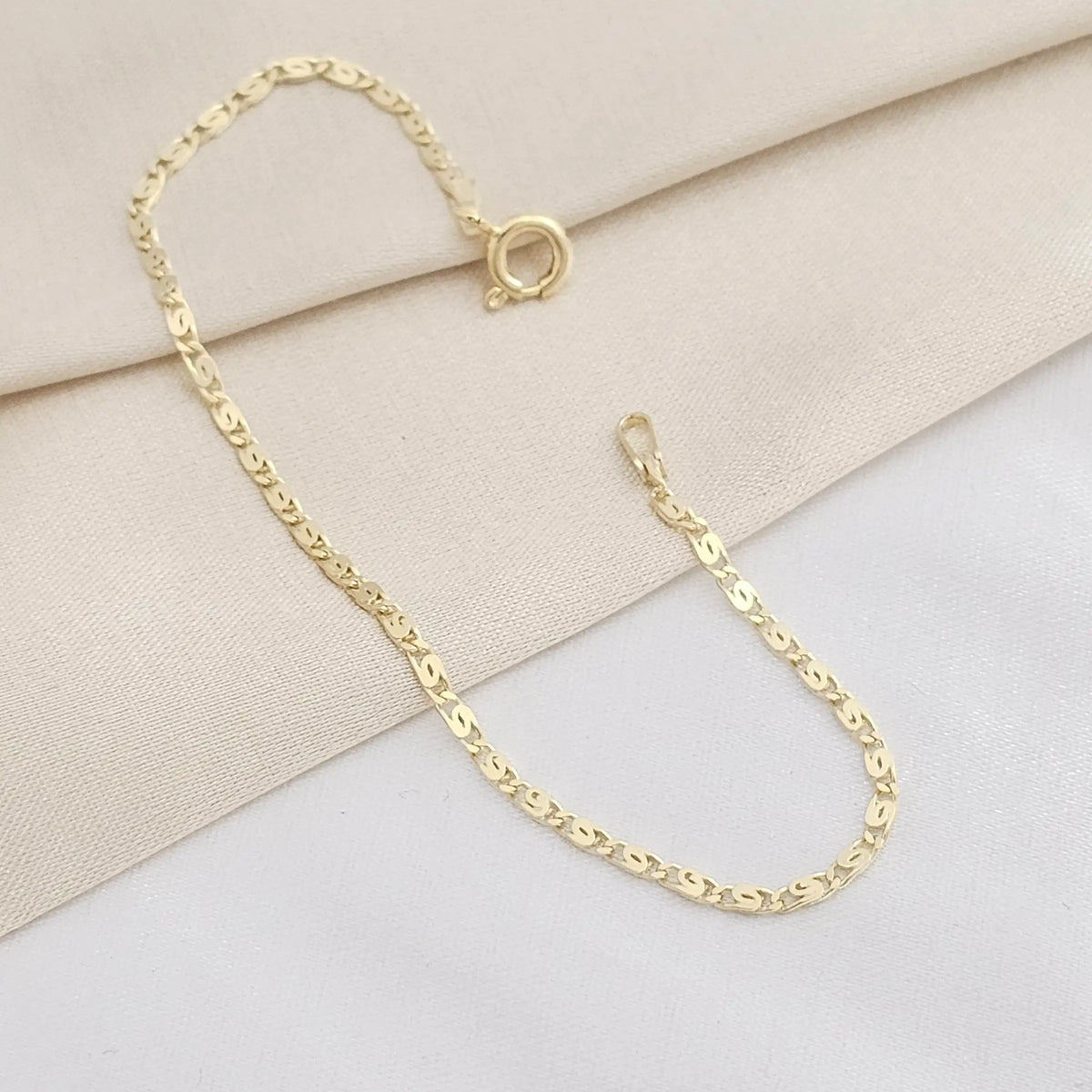 Pulsera Caraol Plana 1.80 Mm 16.5 Cms Lam 18K B/57001