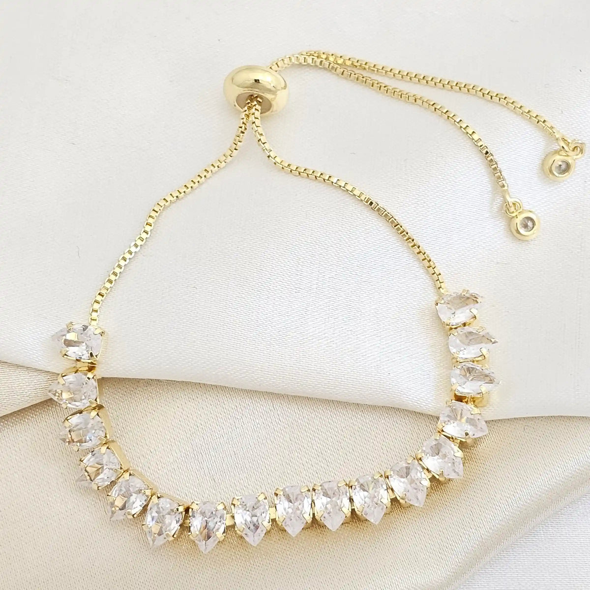 Pulsera Circones Cristal Grandes Ajustable Dorado Rf K7720