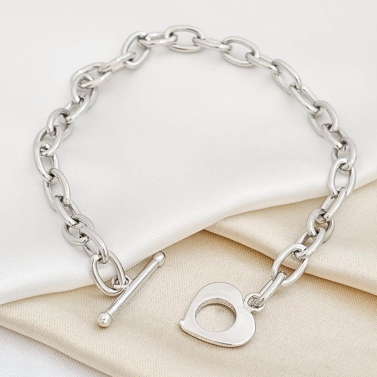 Pulsera Estilo Cadena Con Corazon Plateado Rf K4188