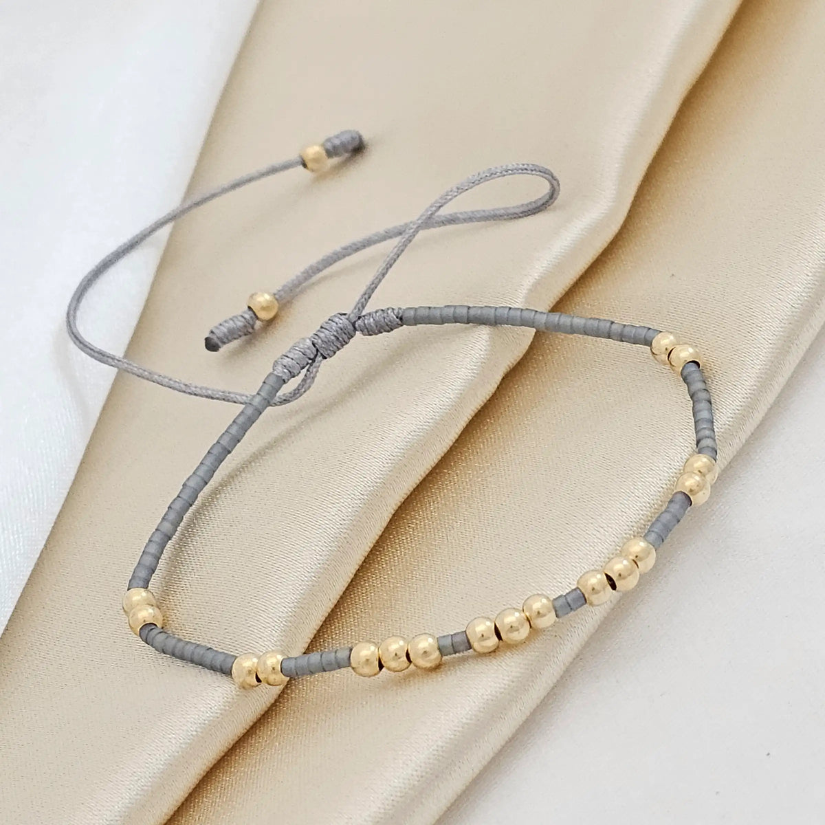 Pulsera Gold # 3 Miyuki Gris 19 Balines