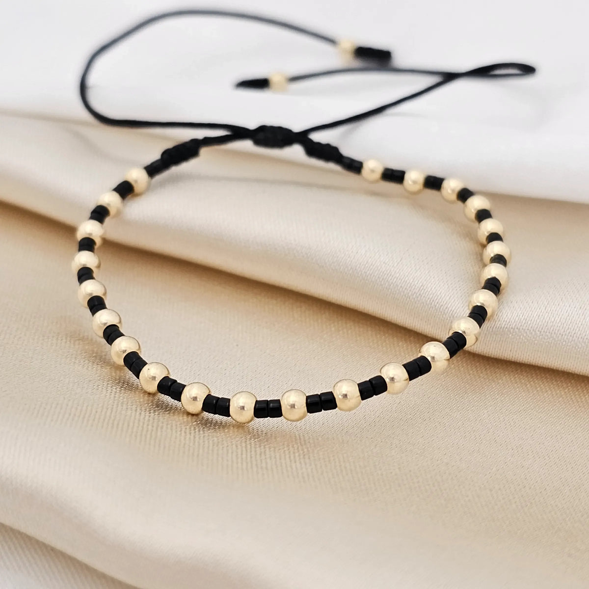 Pulsera Gold # 3 Miyuki Negra