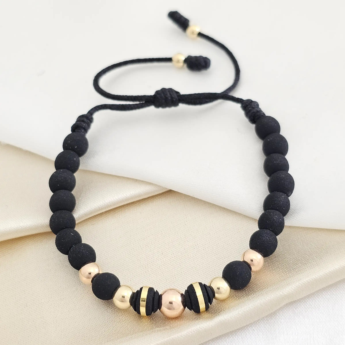 Pulsera Gold #6 - 5 Neopreno Gold Negra