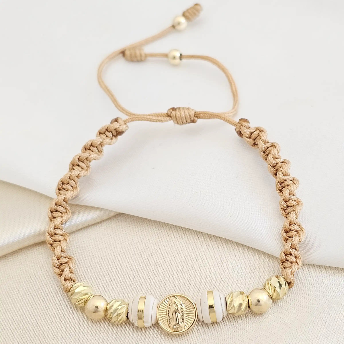 Pulsera Gold Herraje Rosa De Guadalupe Beige