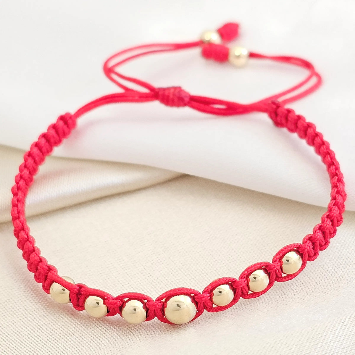 Pulsera Gold Macrame # 4 # 5 Roja