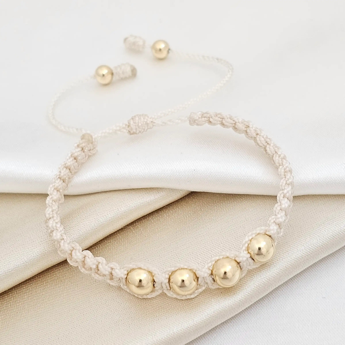 Pulsera Gold Macrame #6 Beige