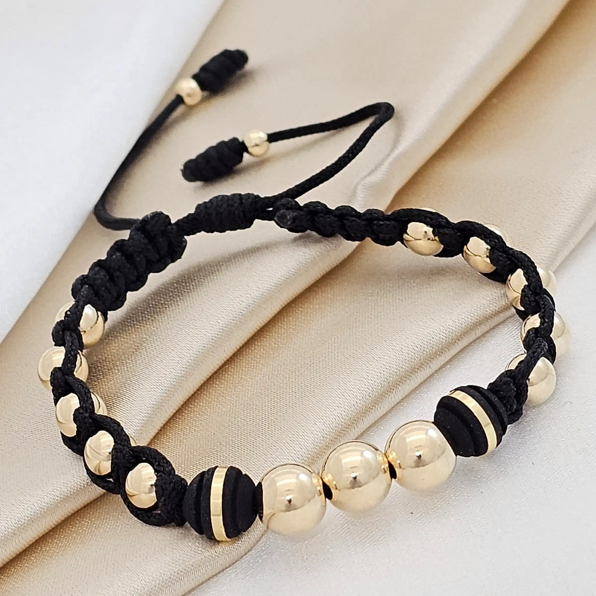 Pulsera Gold Macrame # 8 # 6 Negra