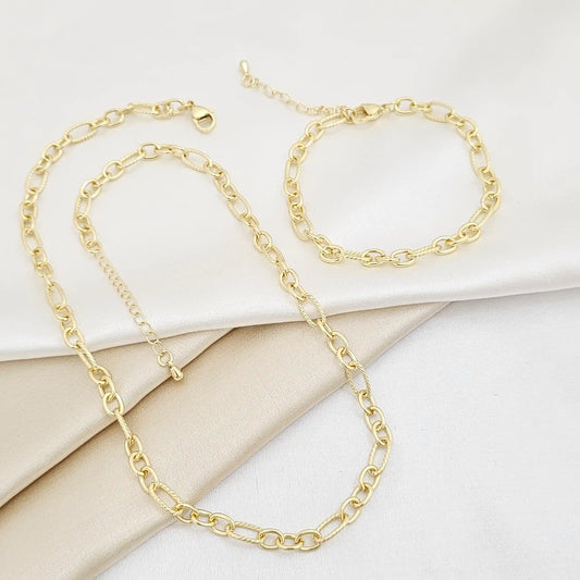 Set Cadena Y Pulsera Aros 3X1 Con Extensor Dorado Rf K6977