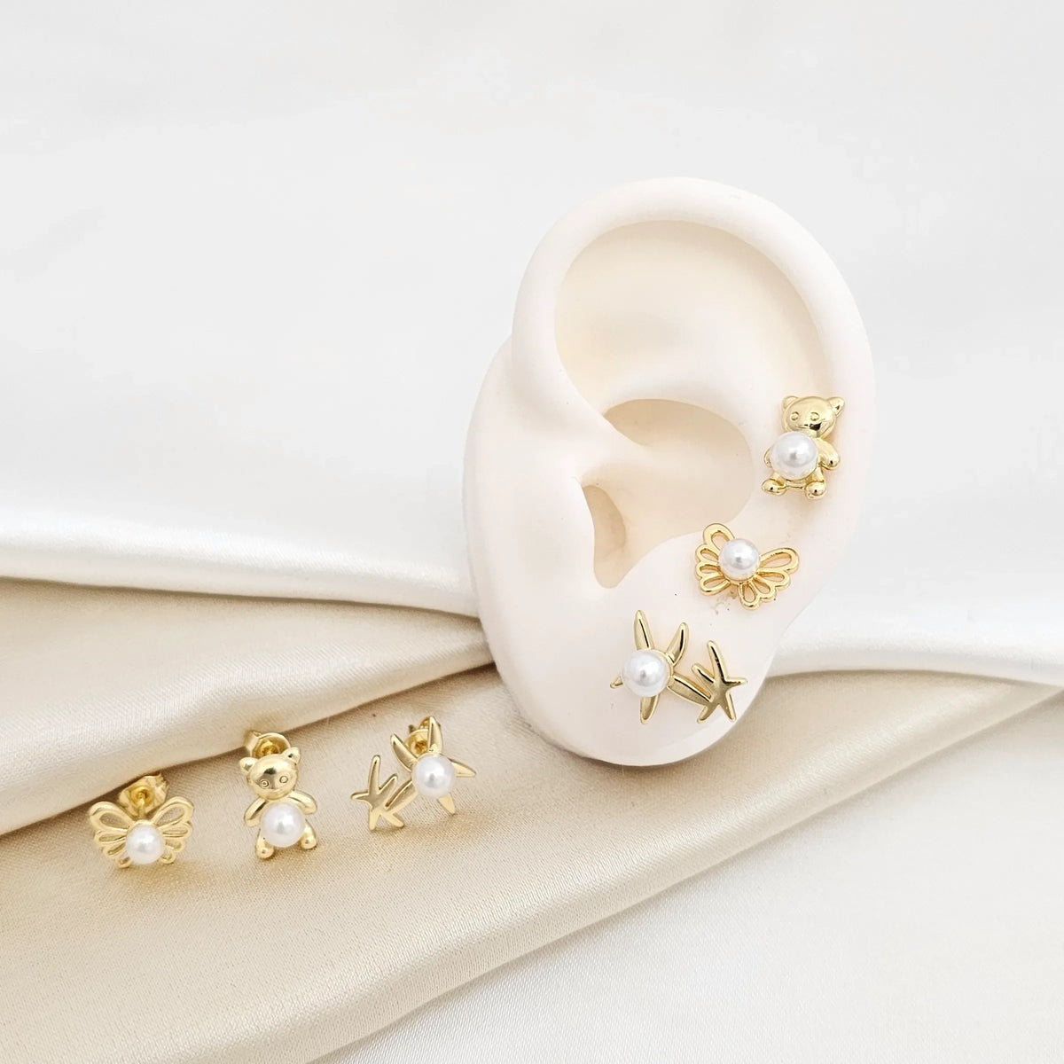 Set Tres Topos Mariposa Oso Y Estrellas Dorado Rf K7058