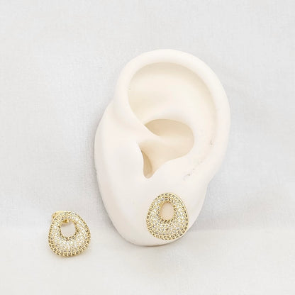 Topo Aro Elegante Dorado Con Circones Rf K7050