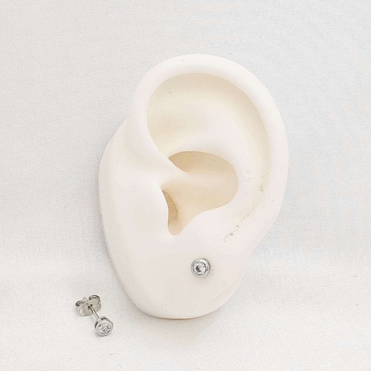 Topo Circon Redondo 5Mm Plateado Rf K6612