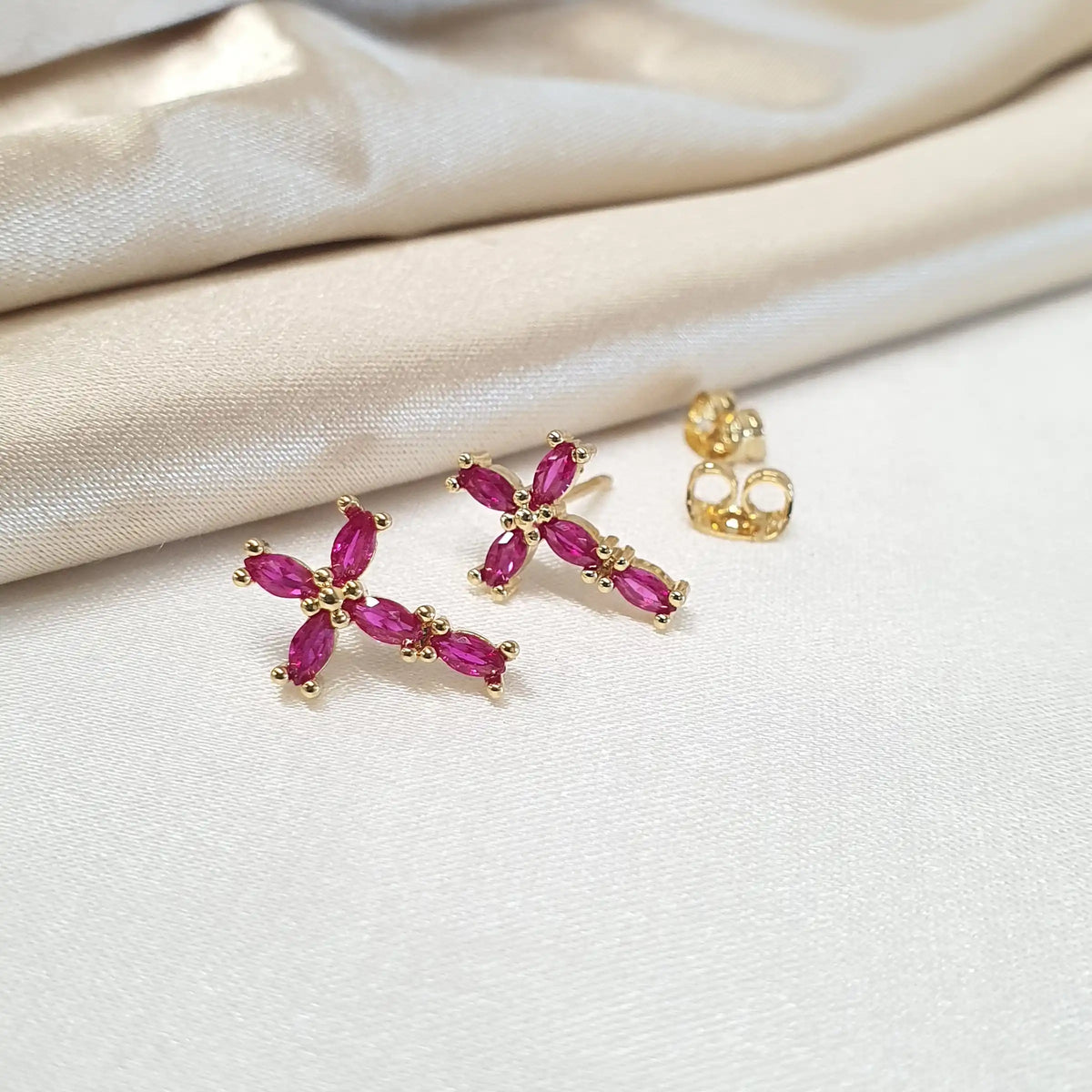 Topo Cruz Fucsia Mujer Rf 318