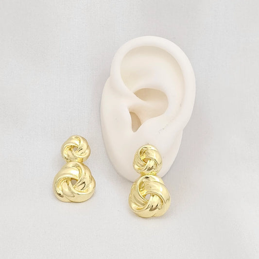 Topo Doble Nudos Dorado Rf K6836