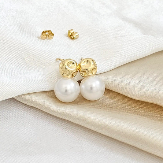 Topo Dorado Con Perla Blanca Rf