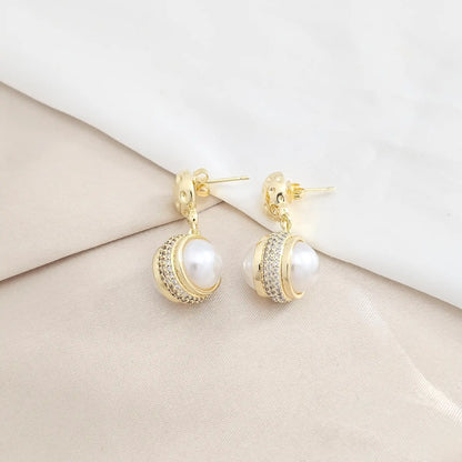 Topo Elegante  Doble Perla Y Circones Dorado Rf K8211
