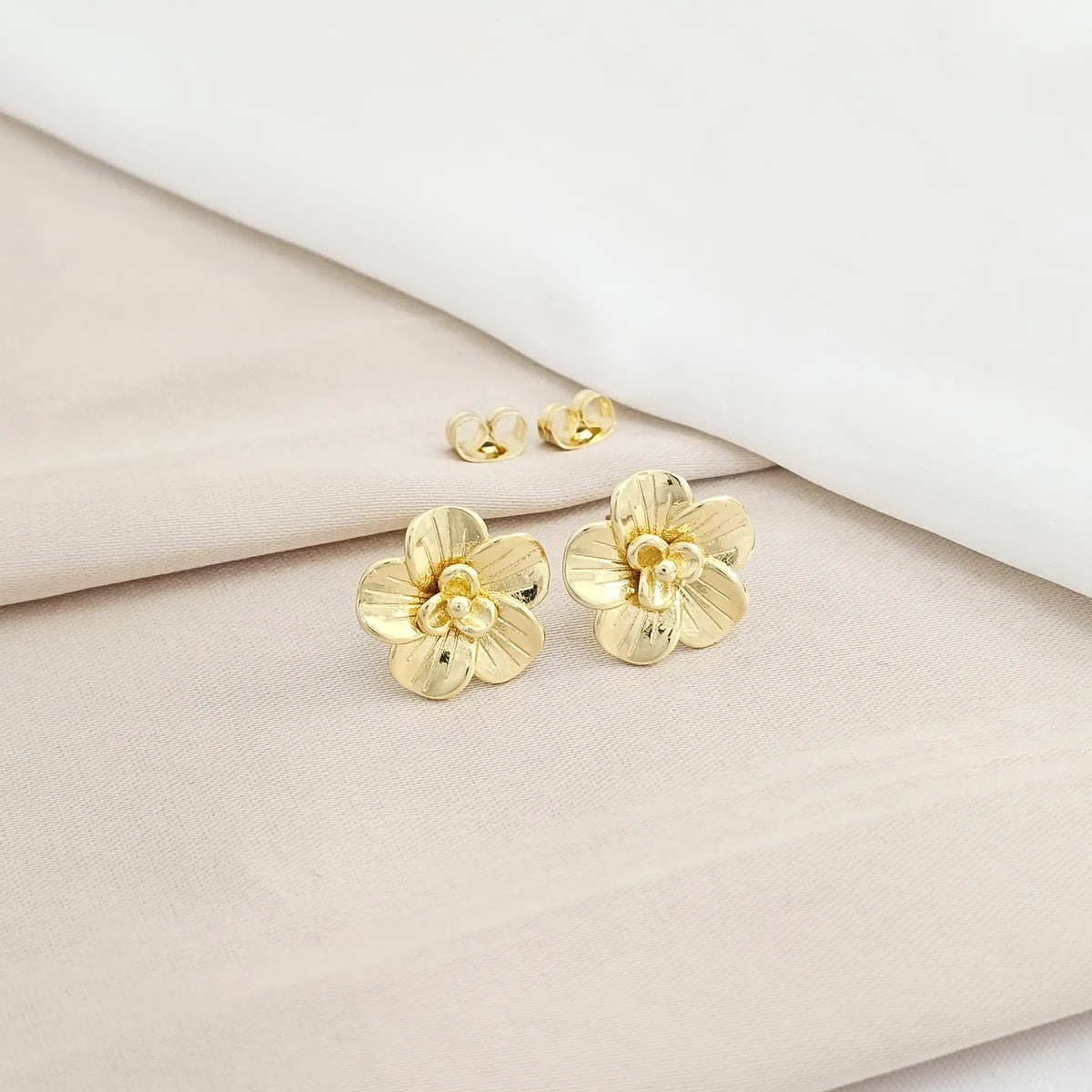 Topo Flor Cinco Petalos Dorado Rf K8122