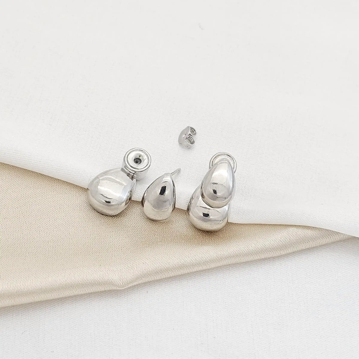 Topo Gota Doble Proposito Elegante Plateado Rf K3637
