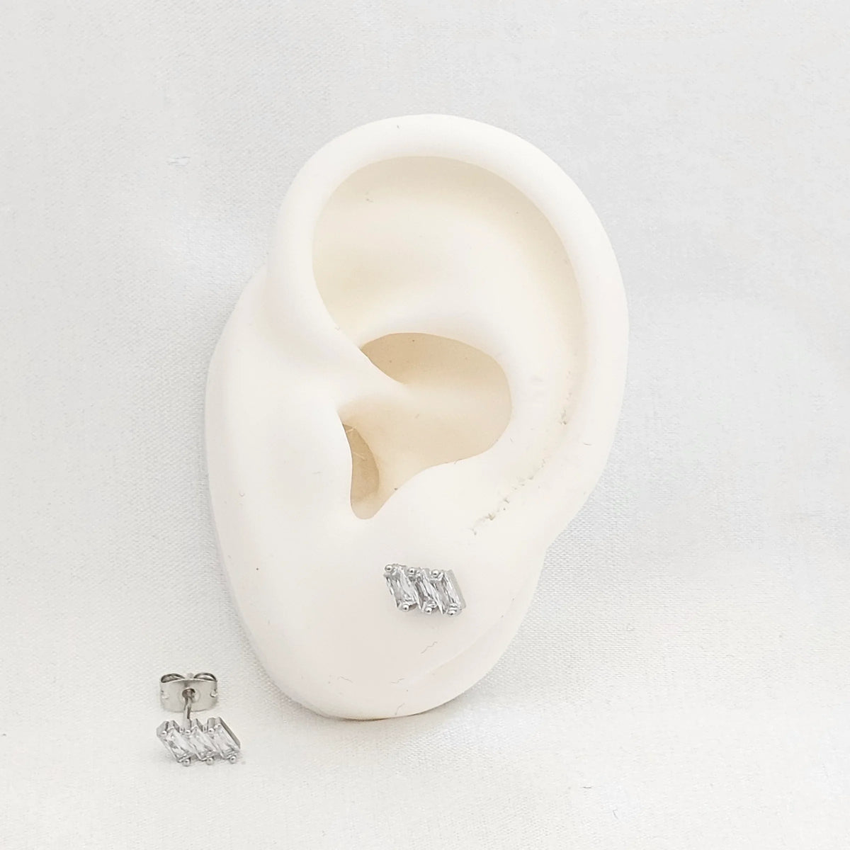Topo Mini Triple Circones Plateado Rf K3445
