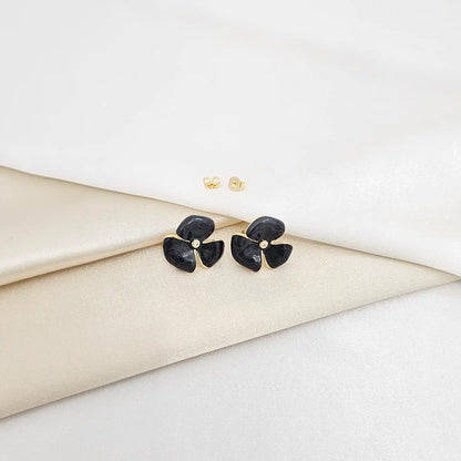 Topo Tres Petalos Dorado Nacar Negro Rf K7155