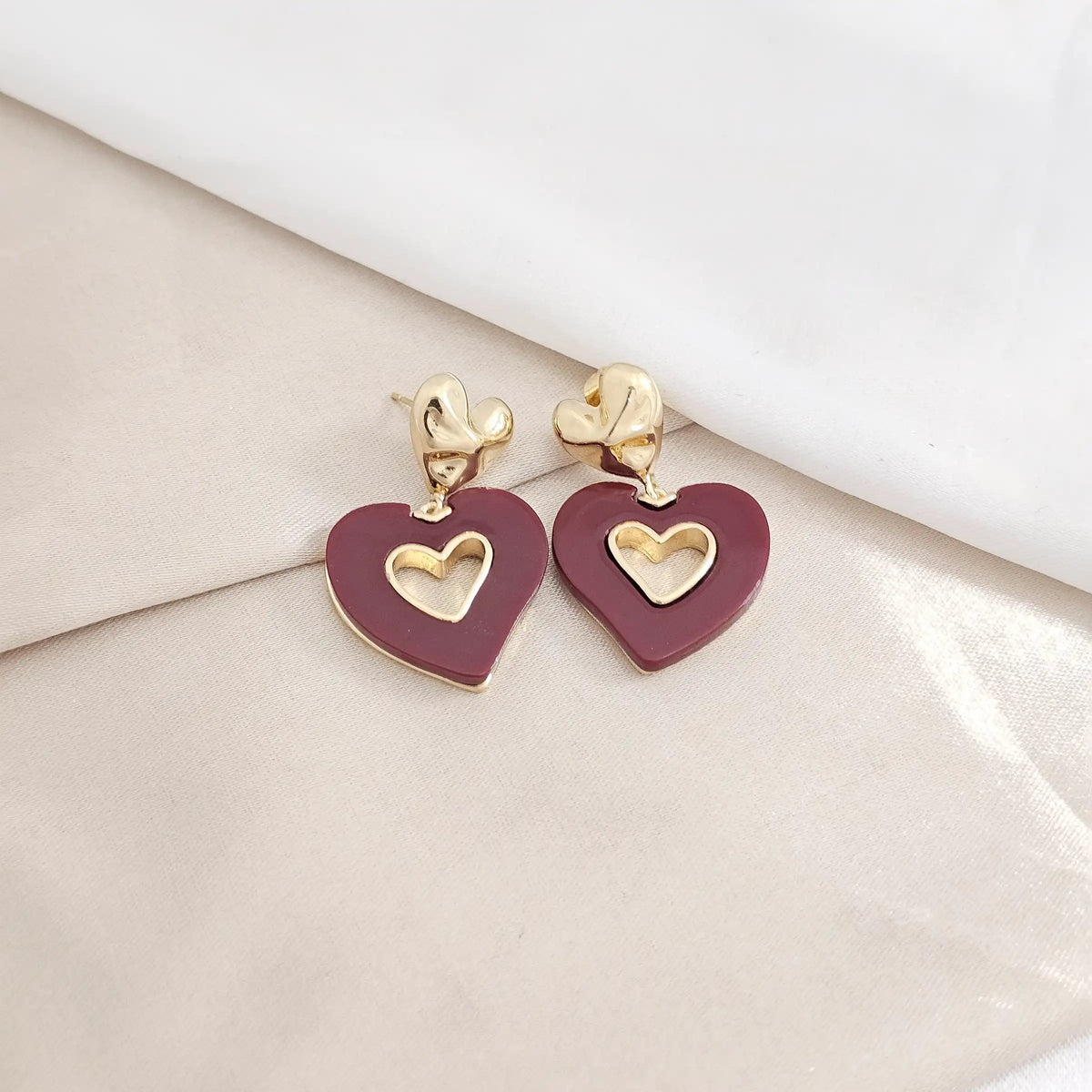 Topo Triple Corazon Nacar Vinotinto Dorado Rf K8248