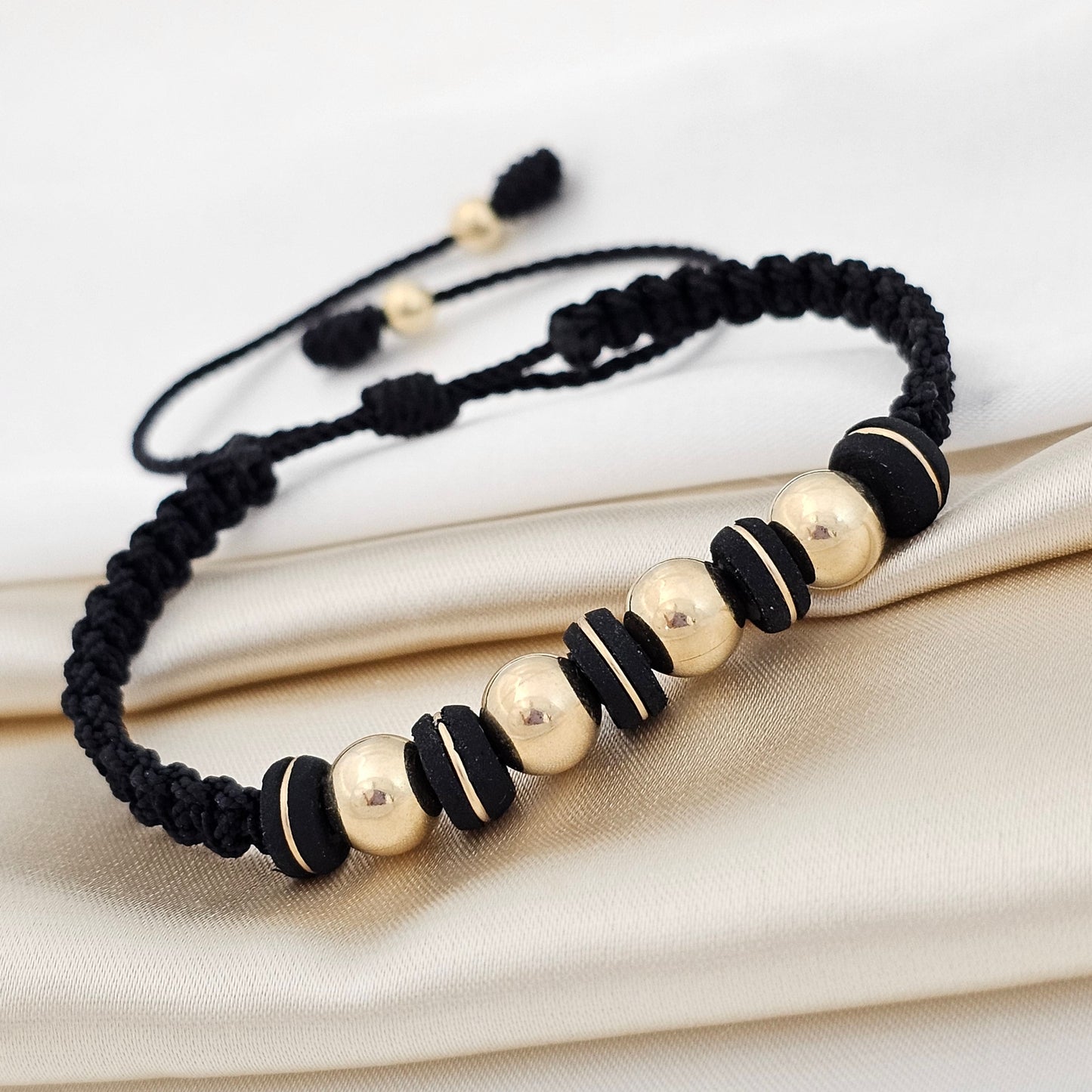 PULSERA GOLD MACRAME  #8-5 NEOPRENO DONA NEGRA